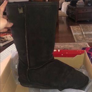 Size 10, Chocolate Bear Paw Boot